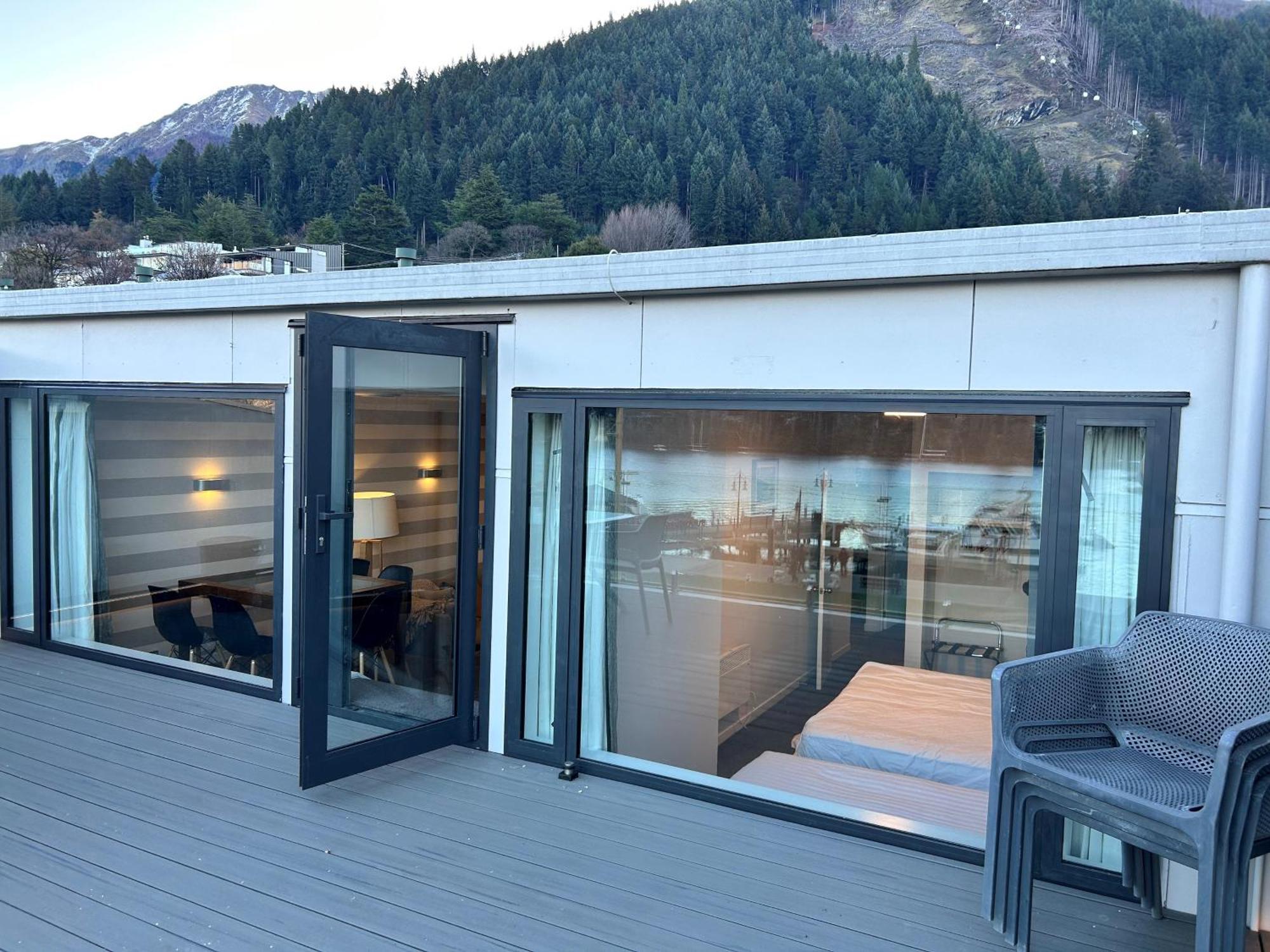 Heart Of Queenstown Bagian luar foto