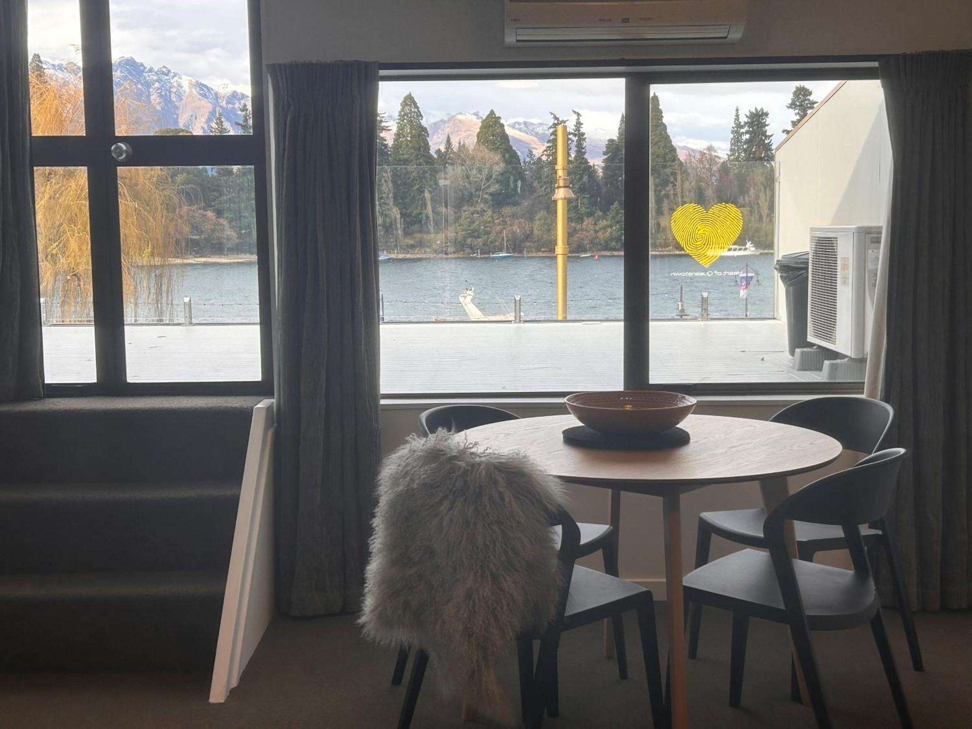 Heart Of Queenstown Bagian luar foto